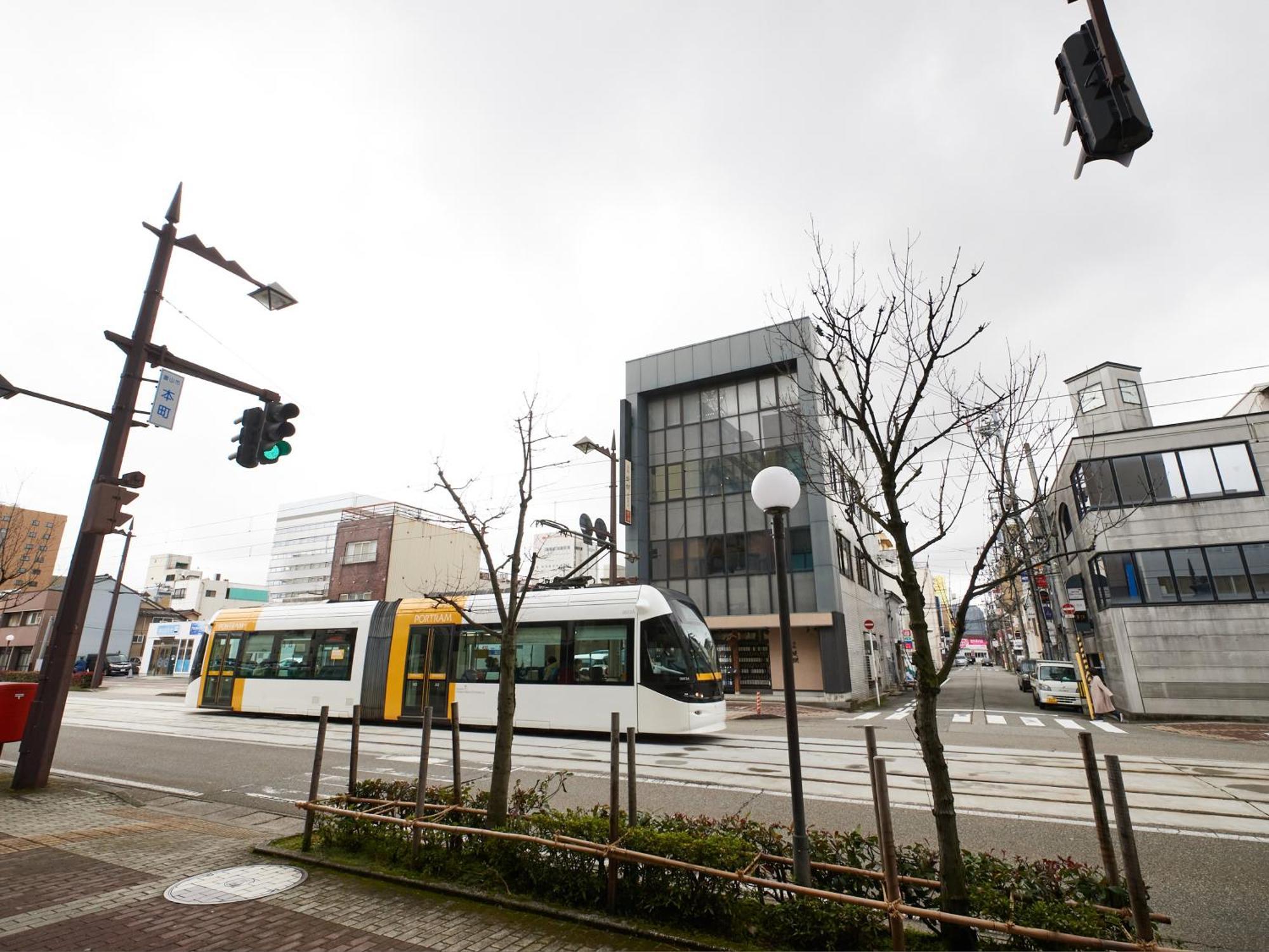 Ecohotel Toyama Station Εξωτερικό φωτογραφία